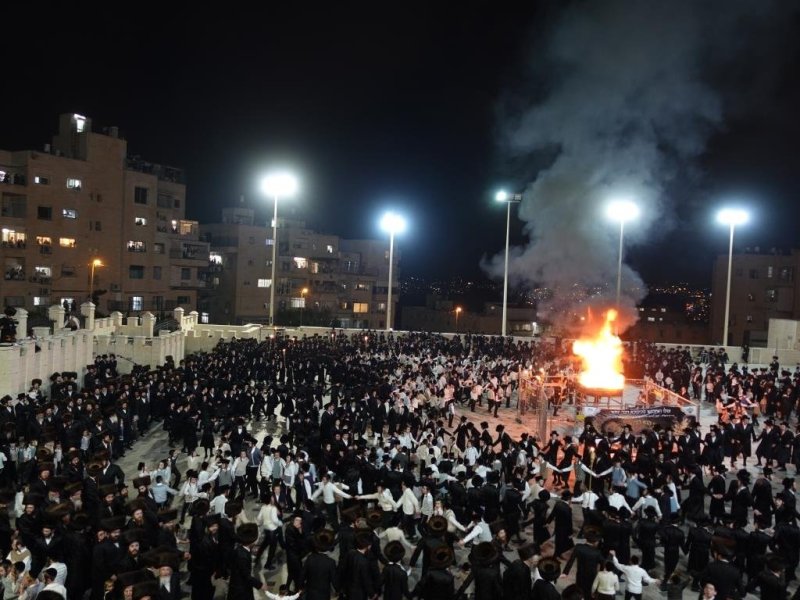 אנשיל בעק וא.מ.ש