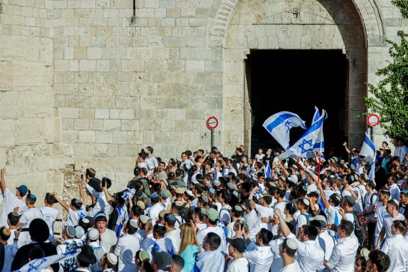 חיים גולדברג, פלאש 90