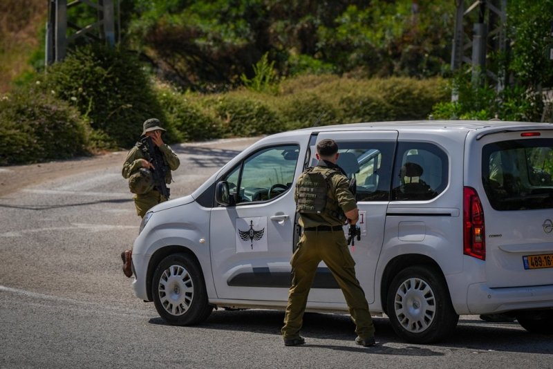 אייל מרגולין, פלאש 90