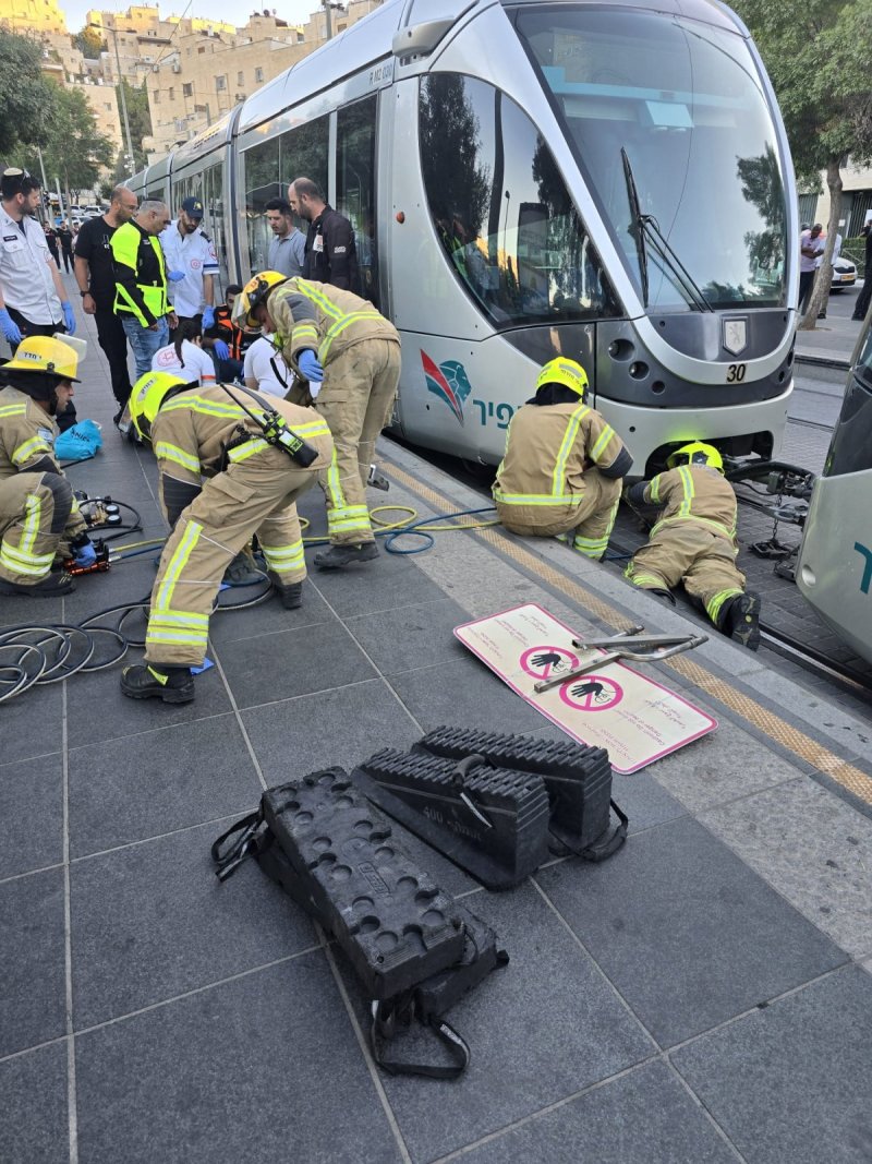 דוברות כבאות והצלה מחוז ירושלים