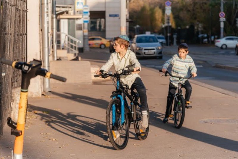 לוי נאזרוב