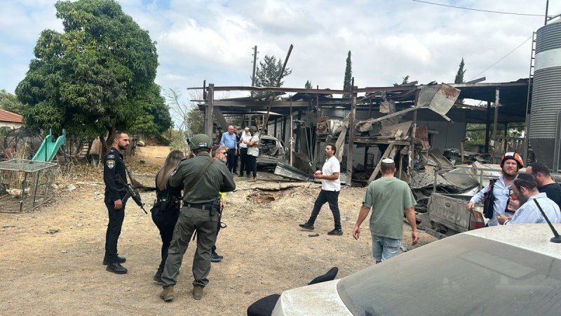 באדיבות המצלם