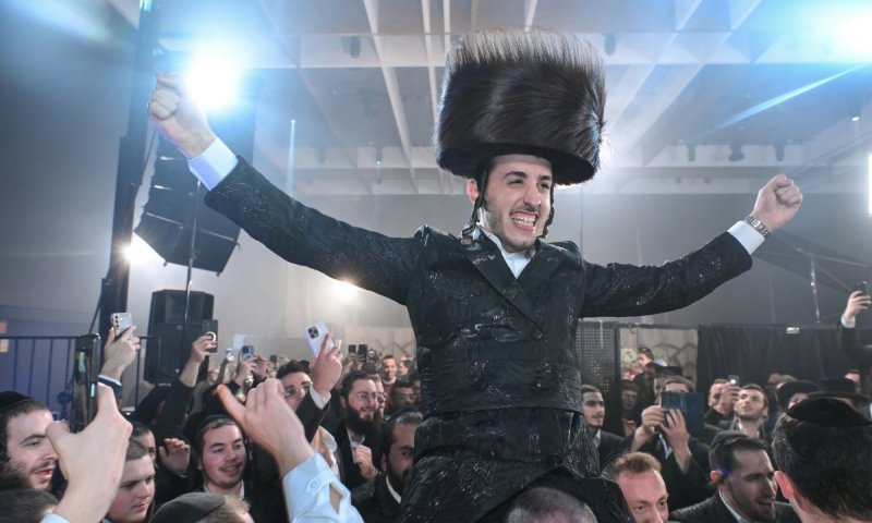 שמוליק סוכות מגיב לביטול המופע: "לא הסכמתי שיהיה נגד דעת תורה"