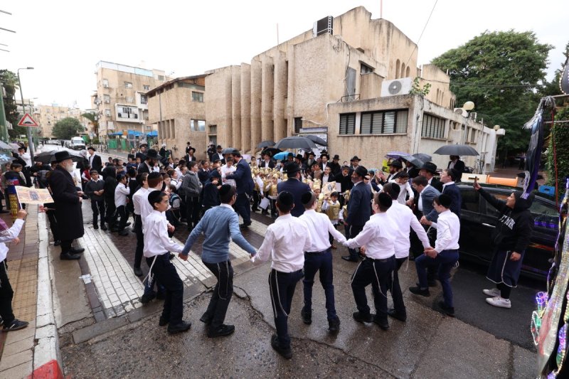 שמוליק קורלנסקי