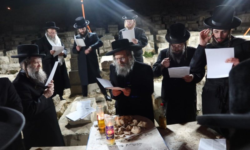 כך ציין המשפיע ר' מיילך את הילולת אביו האדמו"ר מלעלוב זצ"ל