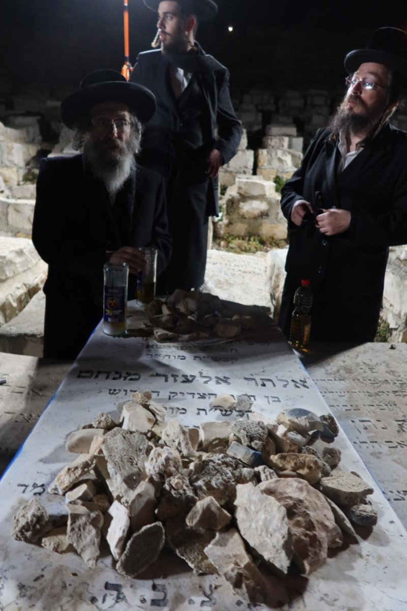 באדיבות המצלם