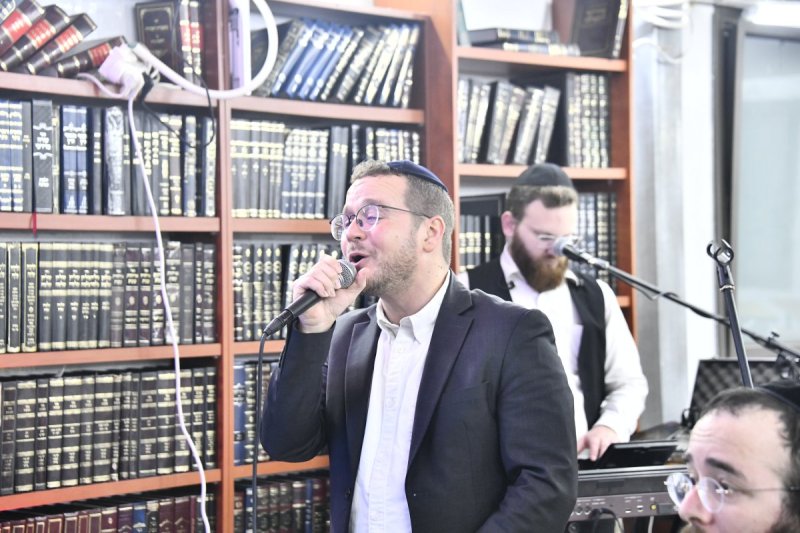 שוקי לרר