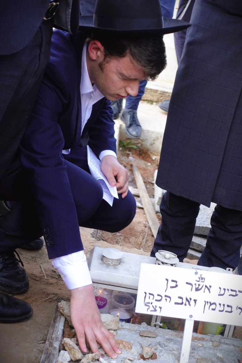 באדיבות המצלם