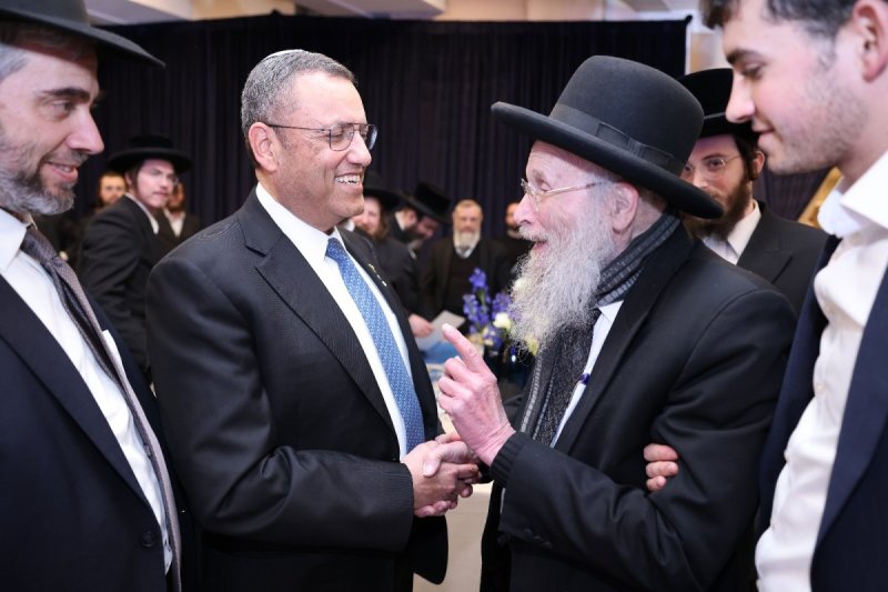 יעקב נחומי