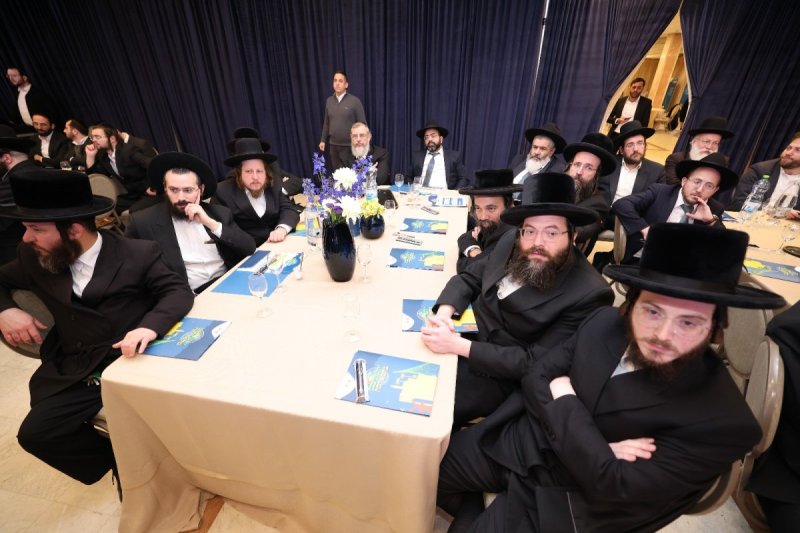 יעקב נחומי