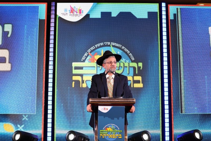יעקב נחומי