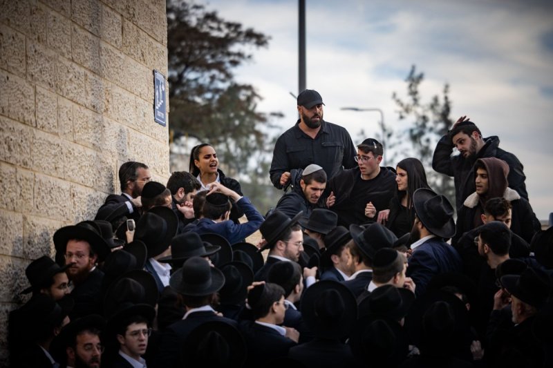 חיים גולדברג, פלאש 90