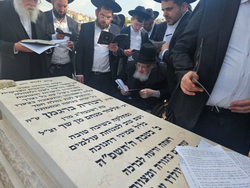 שוקי לרר