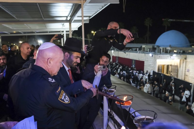 דוד מנדלסון ומאיר זלזניק