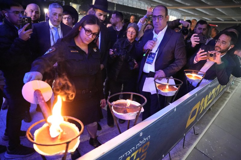 דוד מנדלסון ומאיר זלזניק