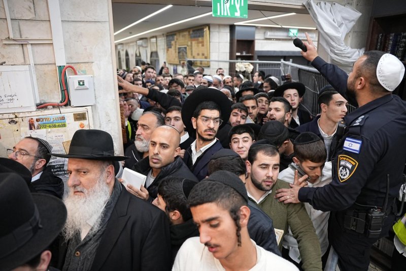 דוד מנדלסון ומאיר זלזניק