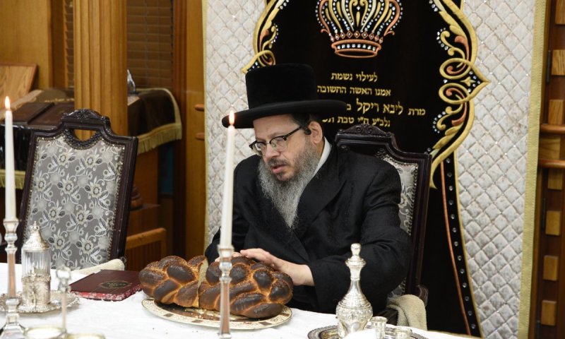 הרבי ערך טיש לאביו שהיה אדמו"ר מבאסטאן ואבד"ק חוסט זצ"ל