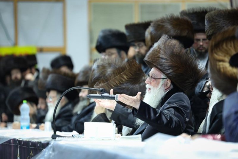 משה גולדשטיין וא. אייזנבאך