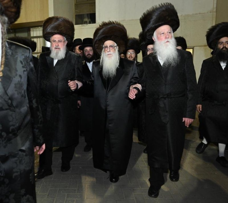 משה גולדשטיין וא. אייזנבאך