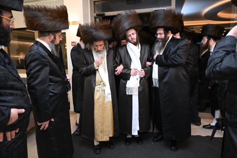 משה גולדשטיין וא. אייזנבאך