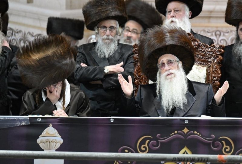משה גולדשטיין וא. אייזנבאך