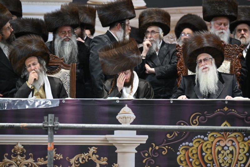 משה גולדשטיין וא. אייזנבאך