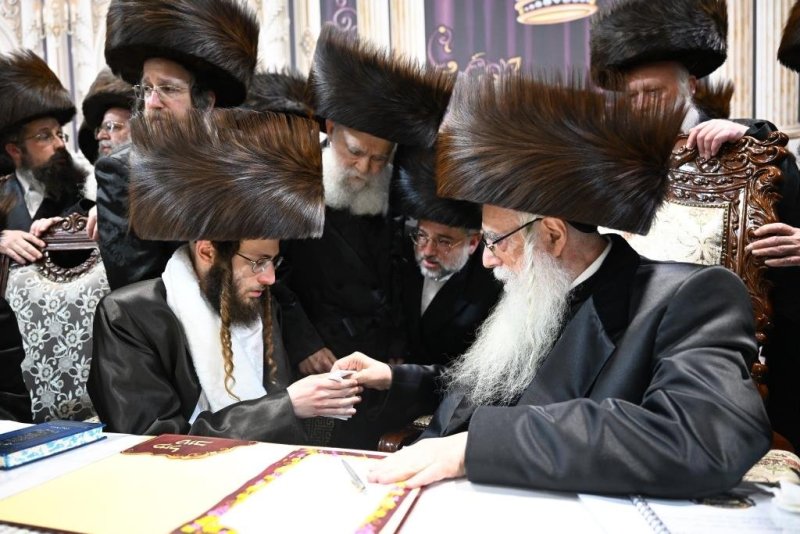 משה גולדשטיין וא. אייזנבאך