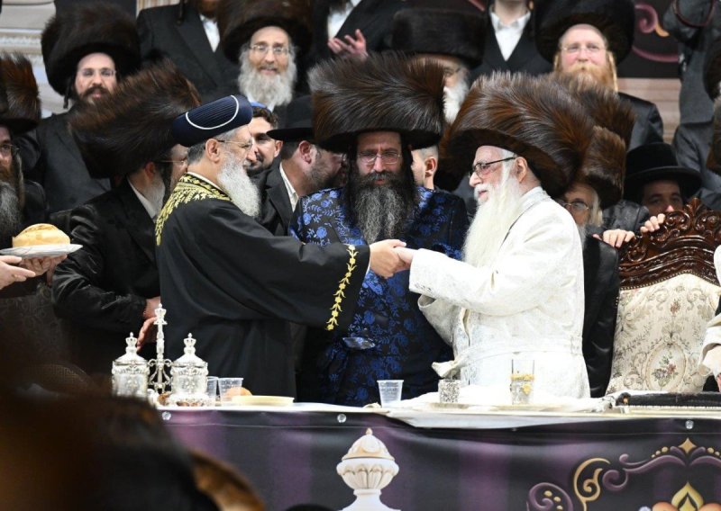 משה גולדשטיין וא. אייזנבאך