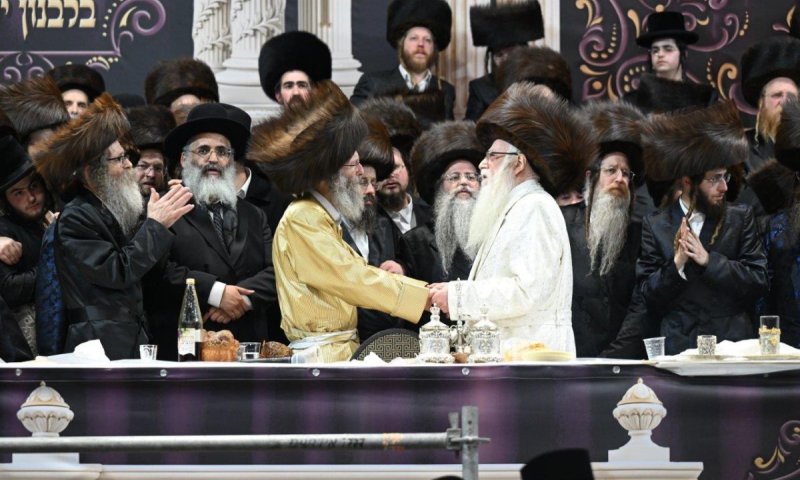 תיעוד ענק ומסכם: הצאנזער ור' מיילך בידרמן רקדו עד לפנות בוקר