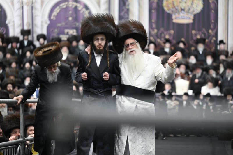 משה גולדשטיין וא. אייזנבאך