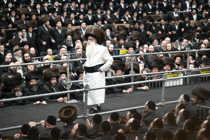 משה גולדשטיין וא. אייזנבאך