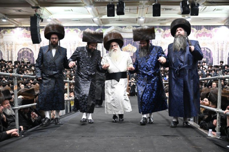 משה גולדשטיין וא. אייזנבאך