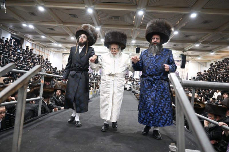 משה גולדשטיין וא. אייזנבאך