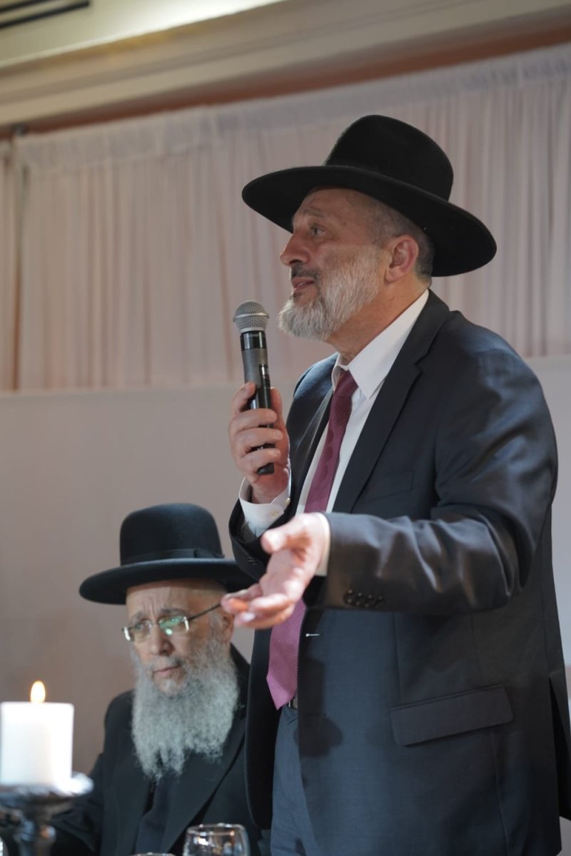 חיים עשור