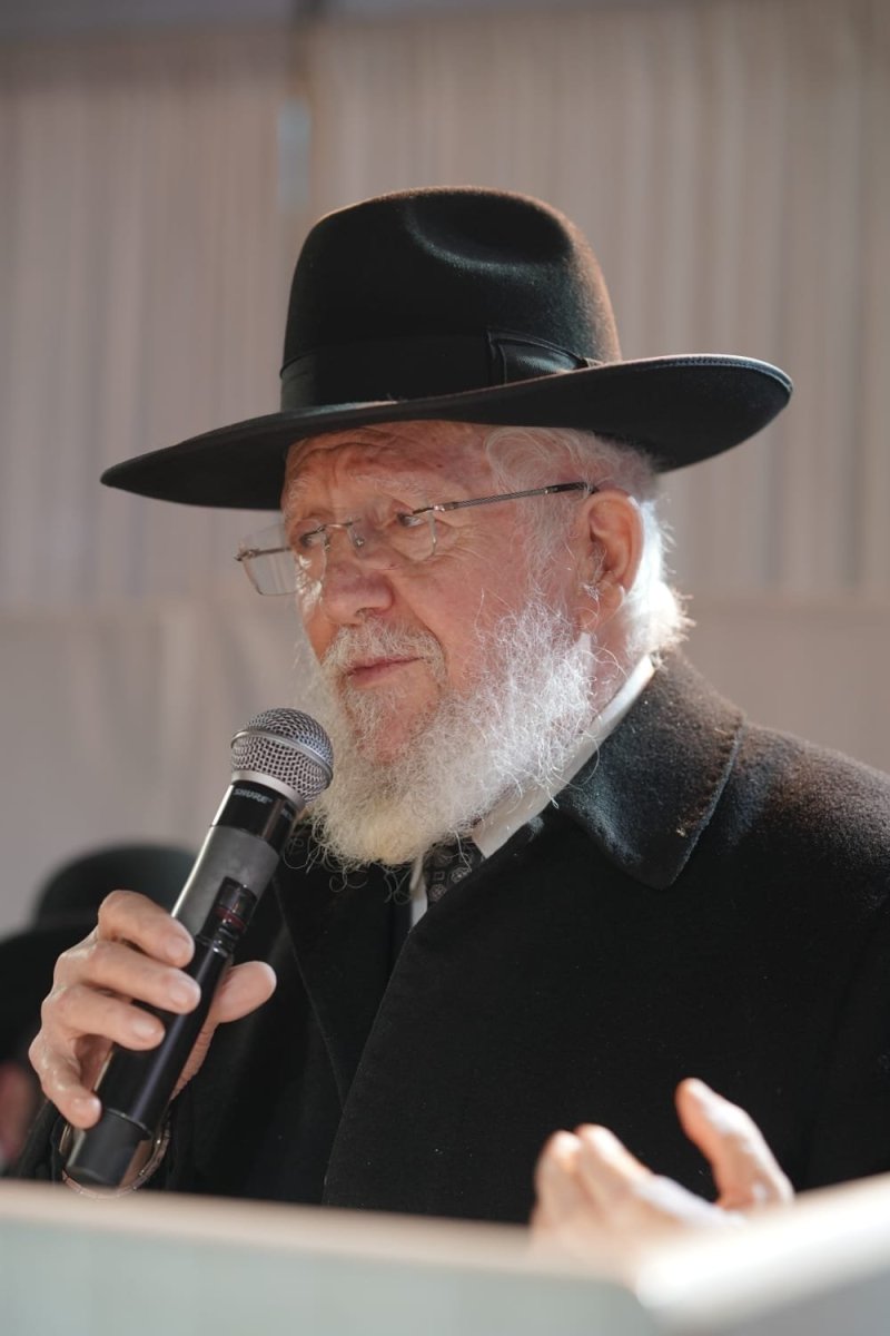 חיים עשור