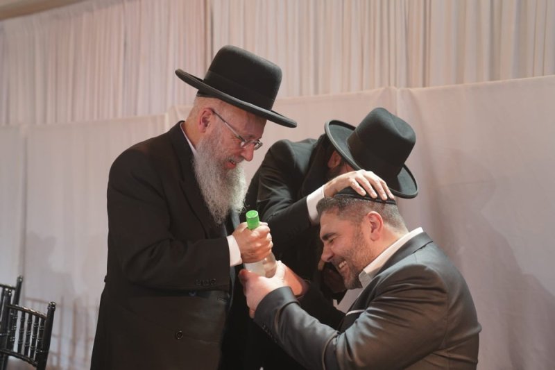 חיים עשור