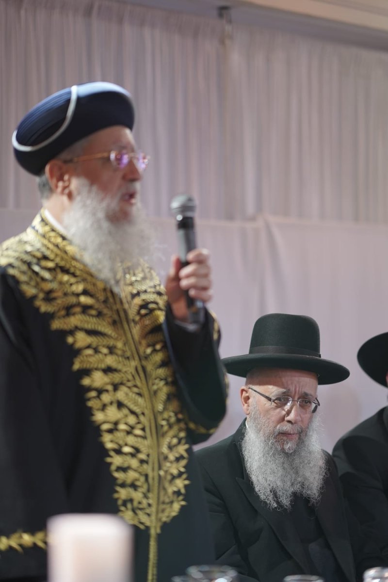 חיים עשור