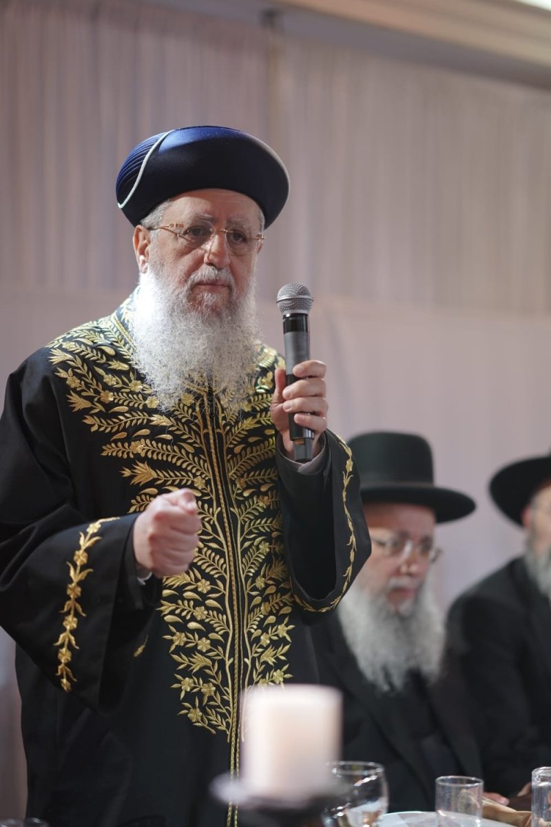 חיים עשור
