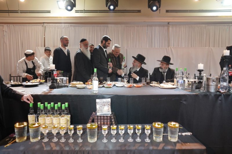 חיים עשור