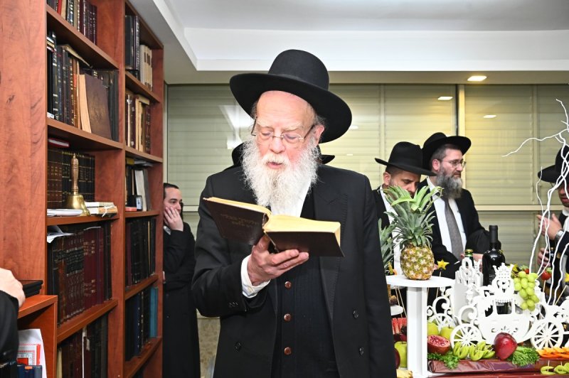 שוקי לרר