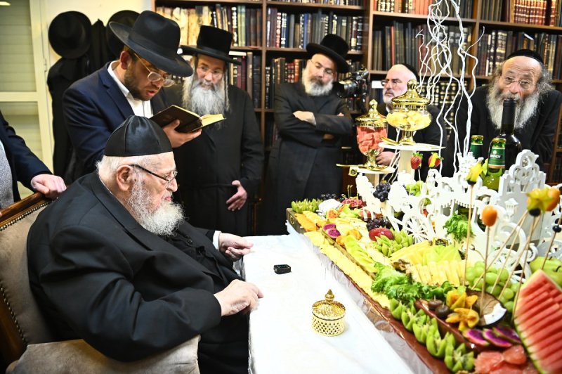 שוקי לרר