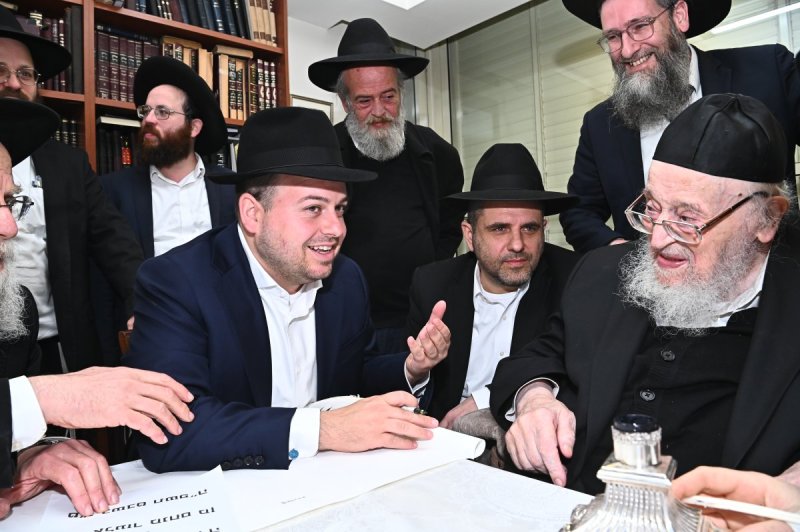 שוקי לרר