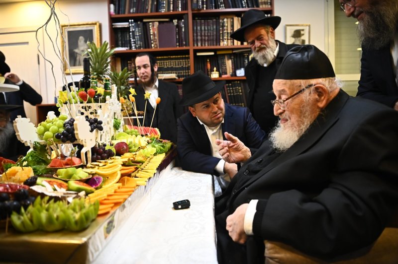 שוקי לרר