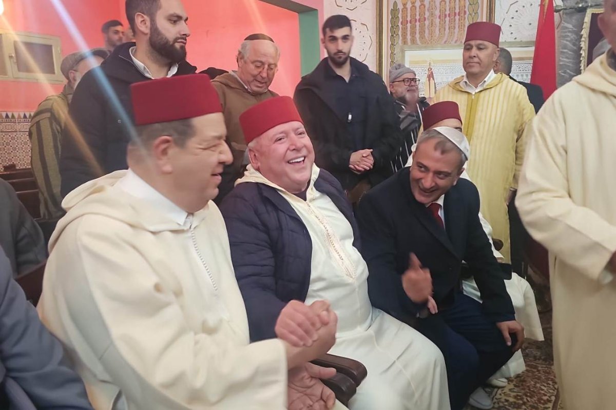 באדיבות המצלם