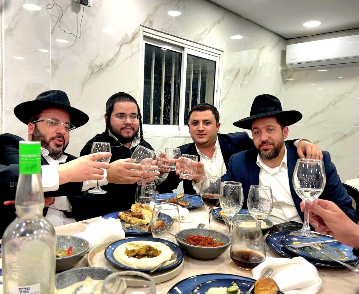 באדיבות המצלם