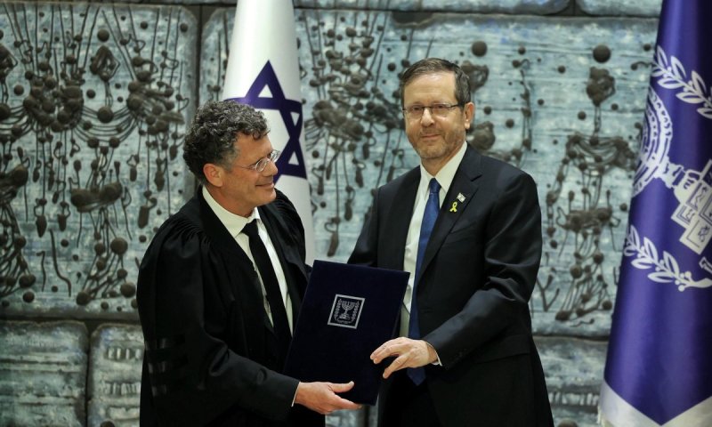 יו"ר הכנסת לא שולל אפשרות להחרים את יצחק עמית מכנס הקיץ