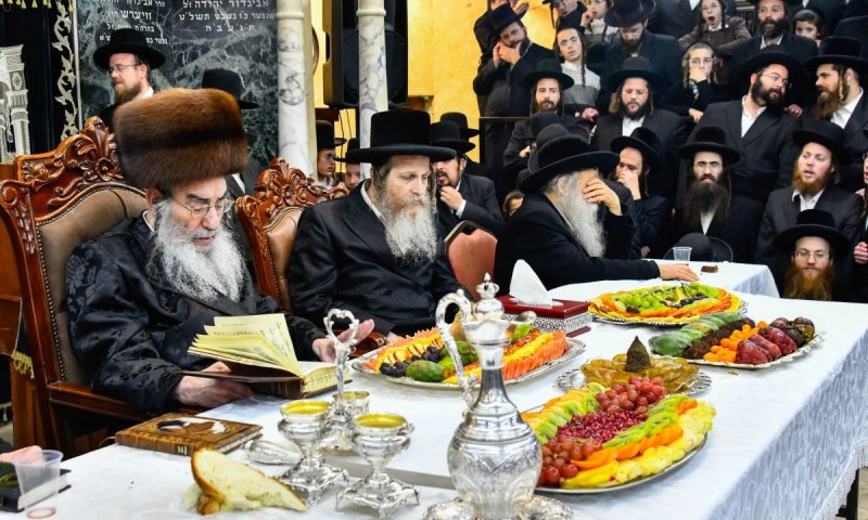 ט"ו בשבט באלכסנדר: הטיש שולב בהילולת האדמו"ר הזקן