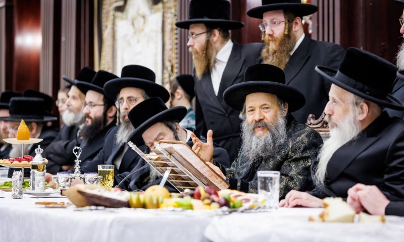 הרבי דיבר על הנסיעה ל'דברי חיים' וביקש לנהוג באחריות כספית