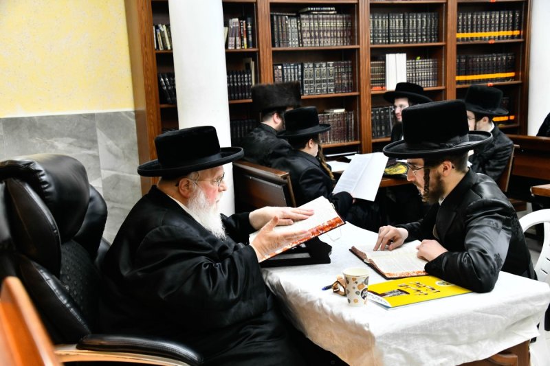 שוקי לרר