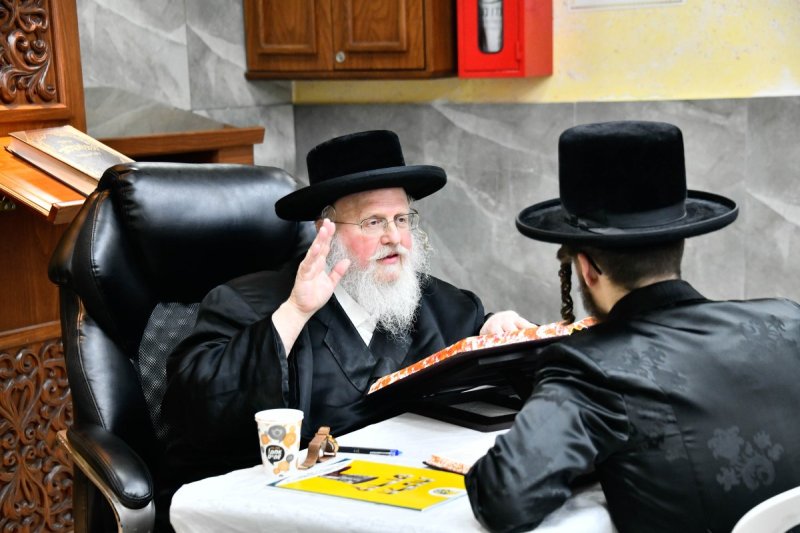 שוקי לרר